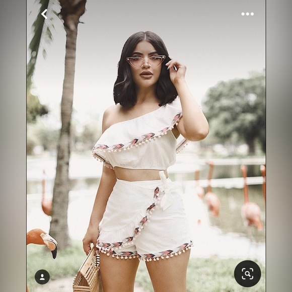 NWT TOBI Judy White One Shoulder Crop - Picture 8 of 9